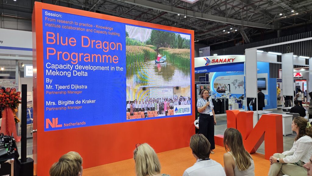 Presentation at Vietwater conference in the NL pavilion
