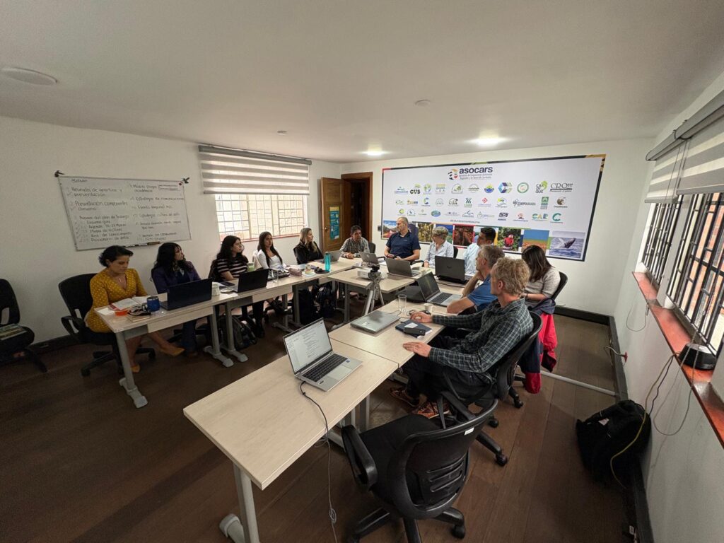 Meeting Inspiragua with ASOCARS